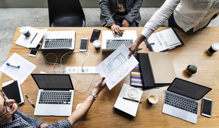 How to Create a Collaborative Work Environment | Sinnaps